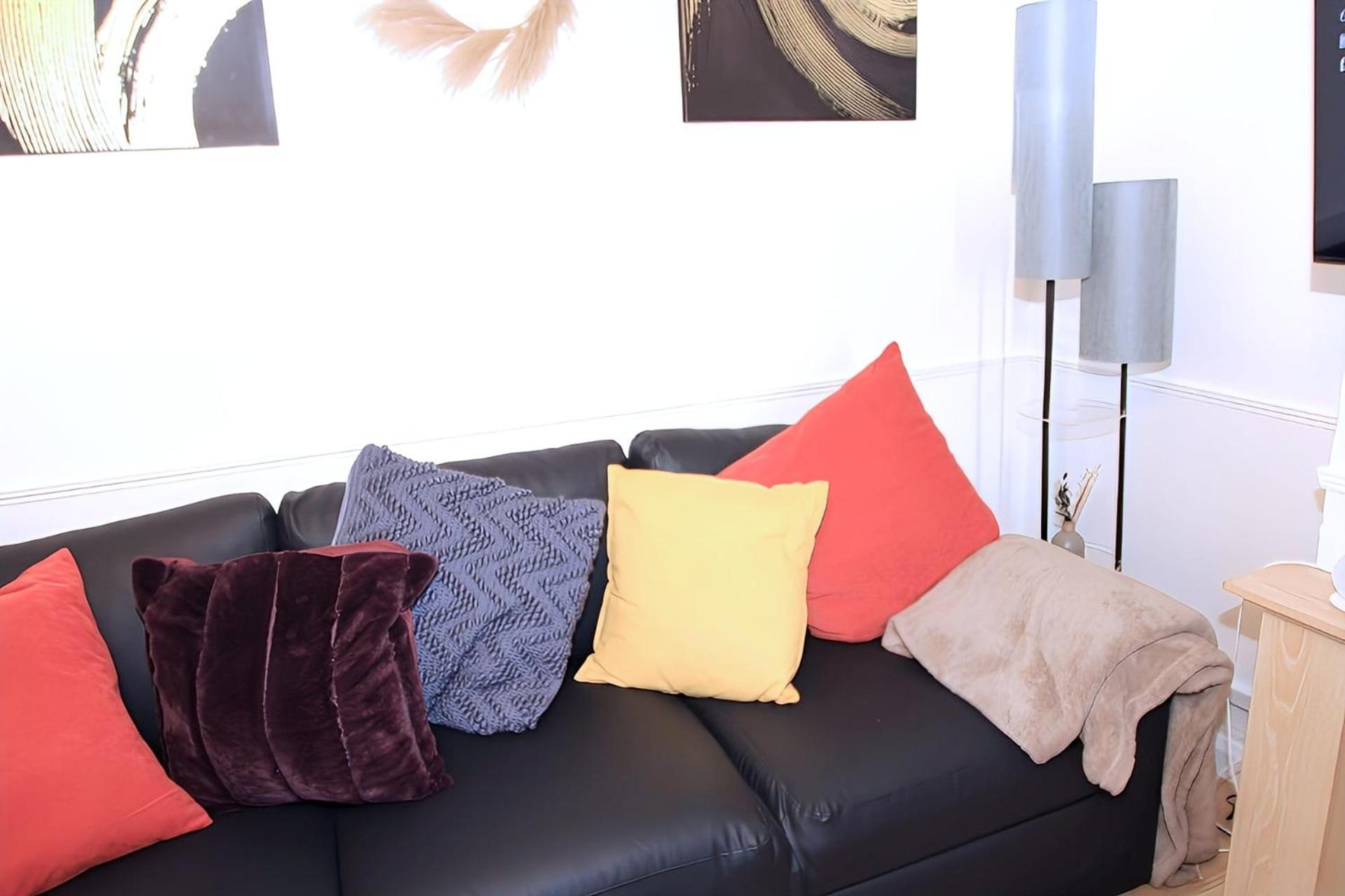 Comfy 2nd Erdington-birmingham Retreat - Sleeps 5-6 - Free Parking - Superfast Wifi - Ideal For Contractors - Group - Long Apartment